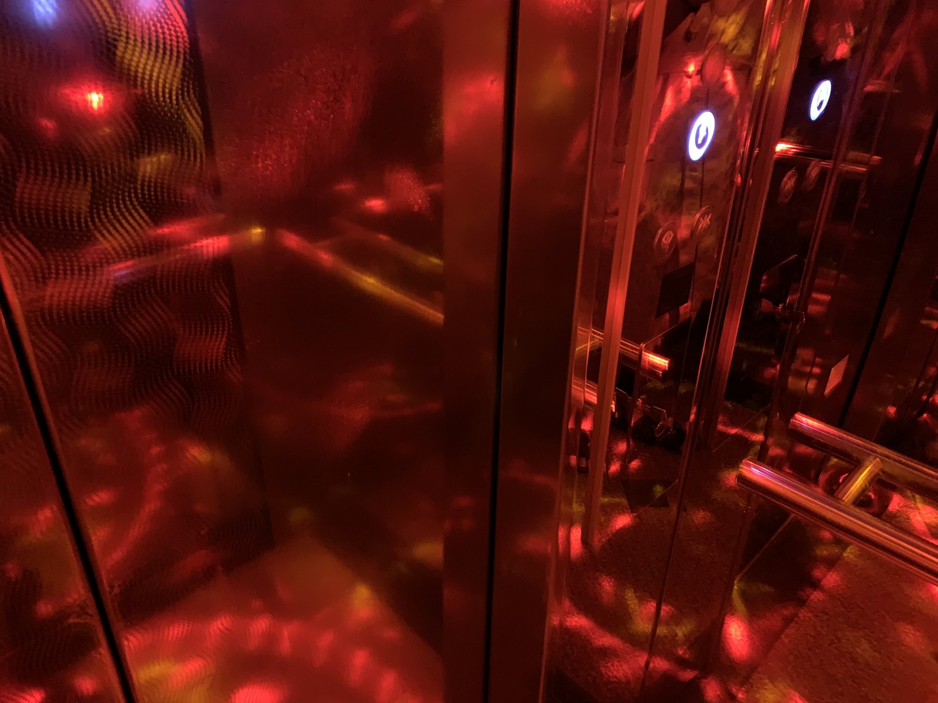 GAIN エレベーター