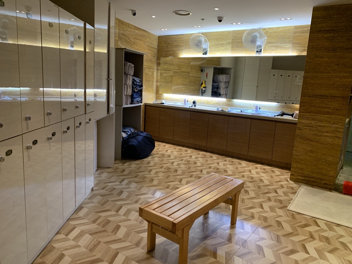 DAO ロッカールーム