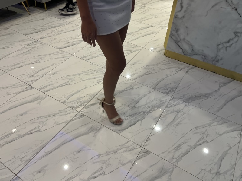 LALA ララ セラピスト 女の子